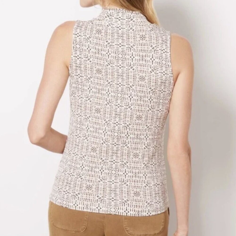 Evereve Medium Mock Neck Black Cream Geometric Sleeveless Stretch Top - Picture 2 of 9